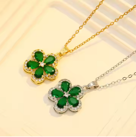 Emerald Zircon Flower Pendant Set